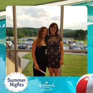 Meet your Posher, Crystal